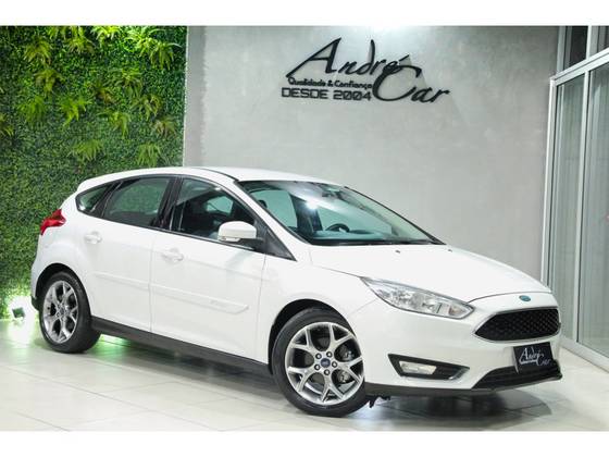 FORD FOCUS 2.0 SE PLUS 16V FLEX 4P POWERSHIFT